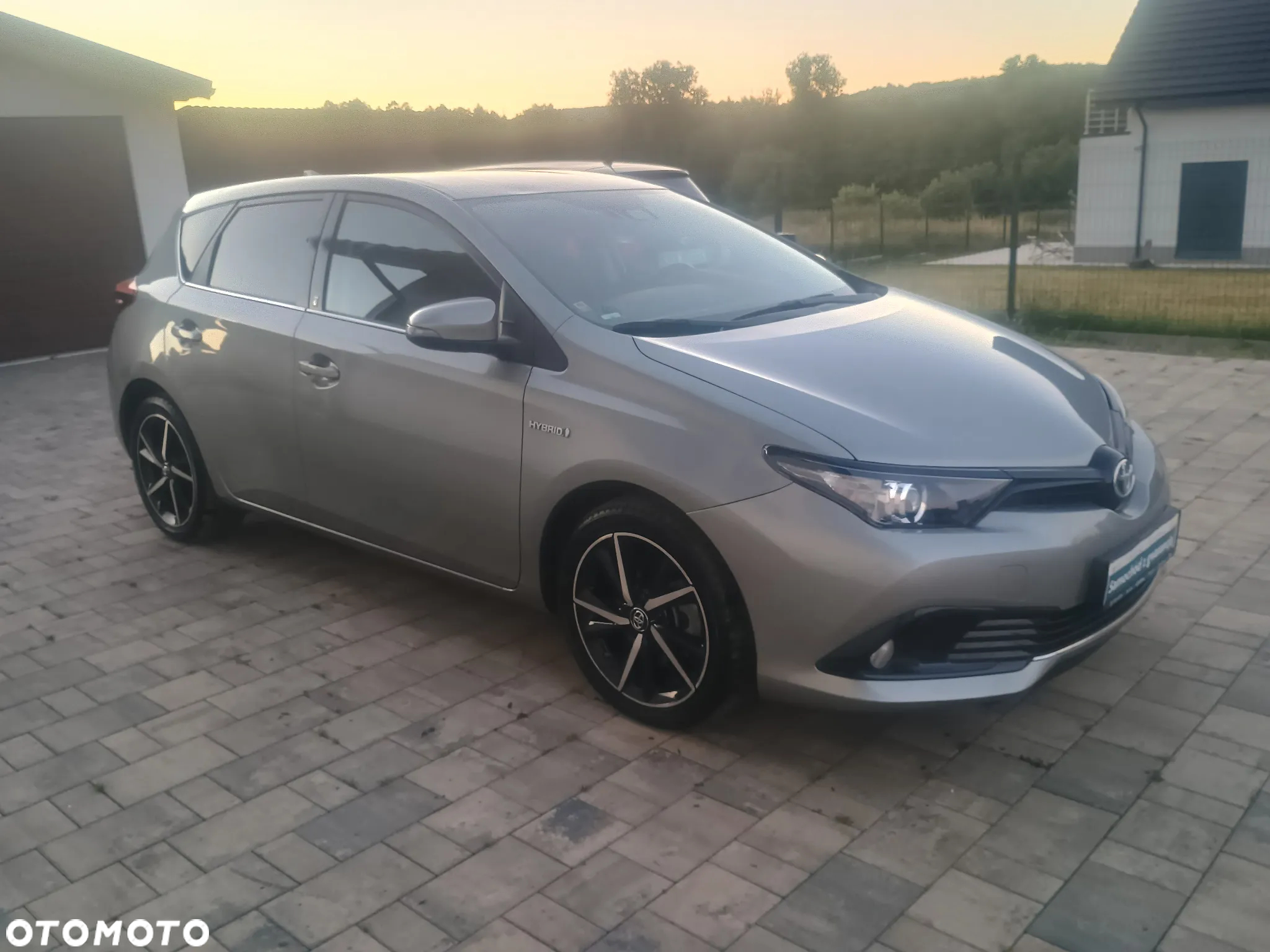 Toyota Auris 1.8 VVT-i Hybrid Automatik Executive - 11