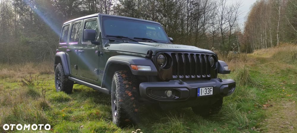 Jeep Wrangler - 16