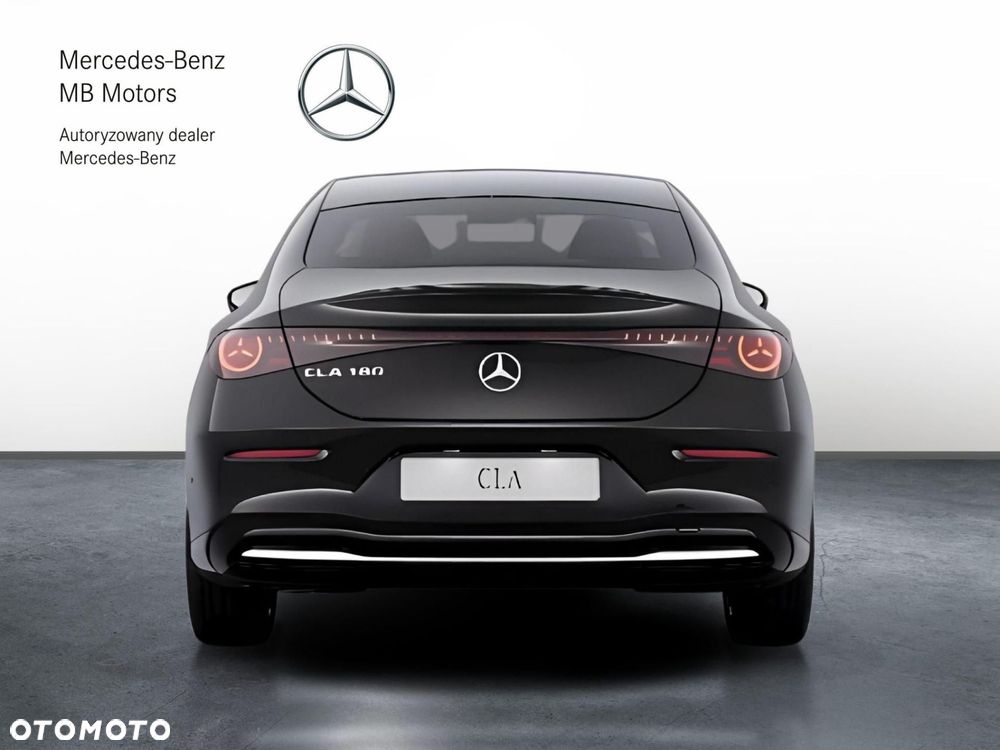 Mercedes-Benz CLA - 4