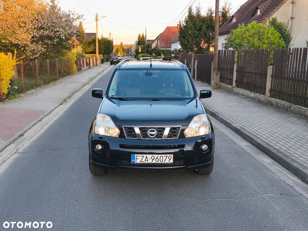 Nissan X-Trail 2.0 dCi 4x4 DPF Platinum - 5