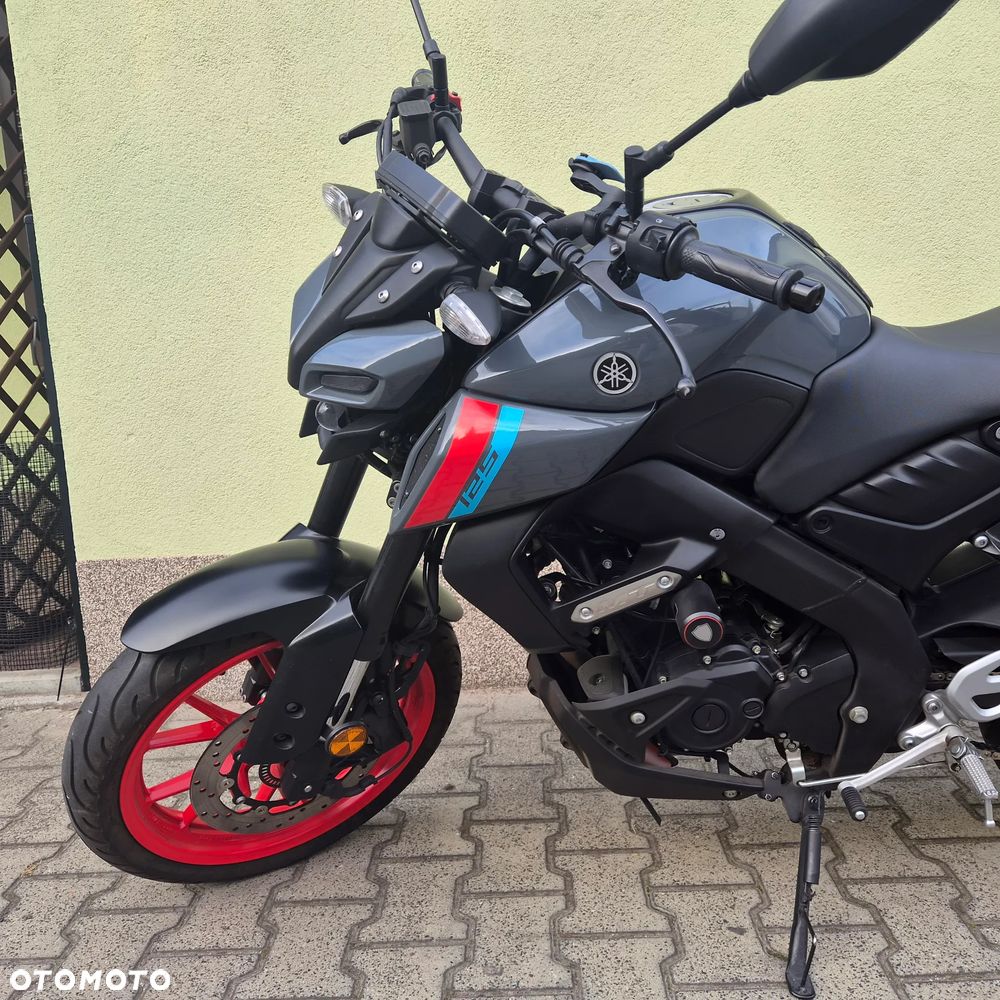 Yamaha MT - 2