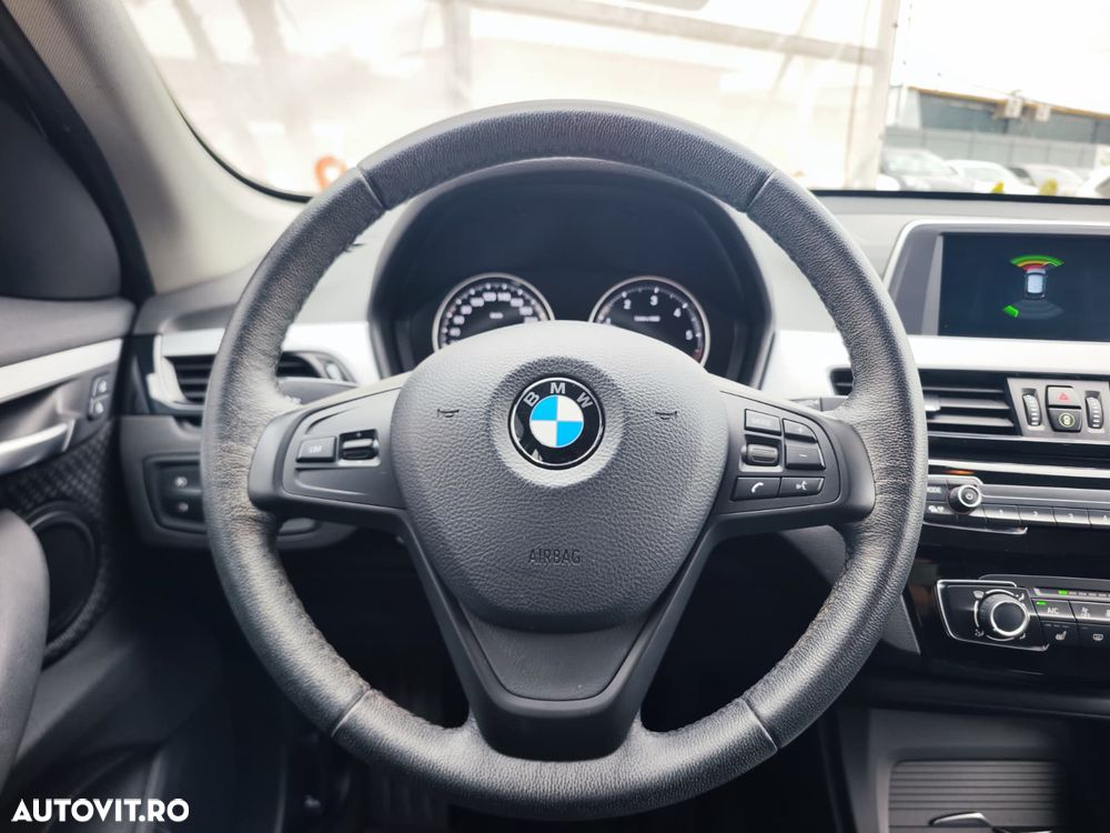 BMW X1 - 24