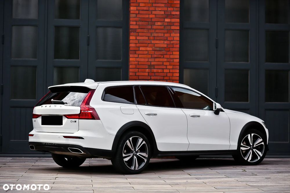Volvo V60 Cross Country Pro D4 AWD - 15