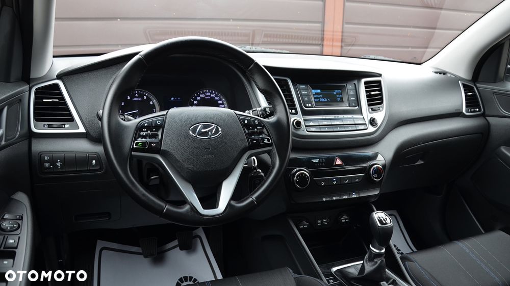 Hyundai Tucson blue 1.6 GDi 2WD Navi - 10
