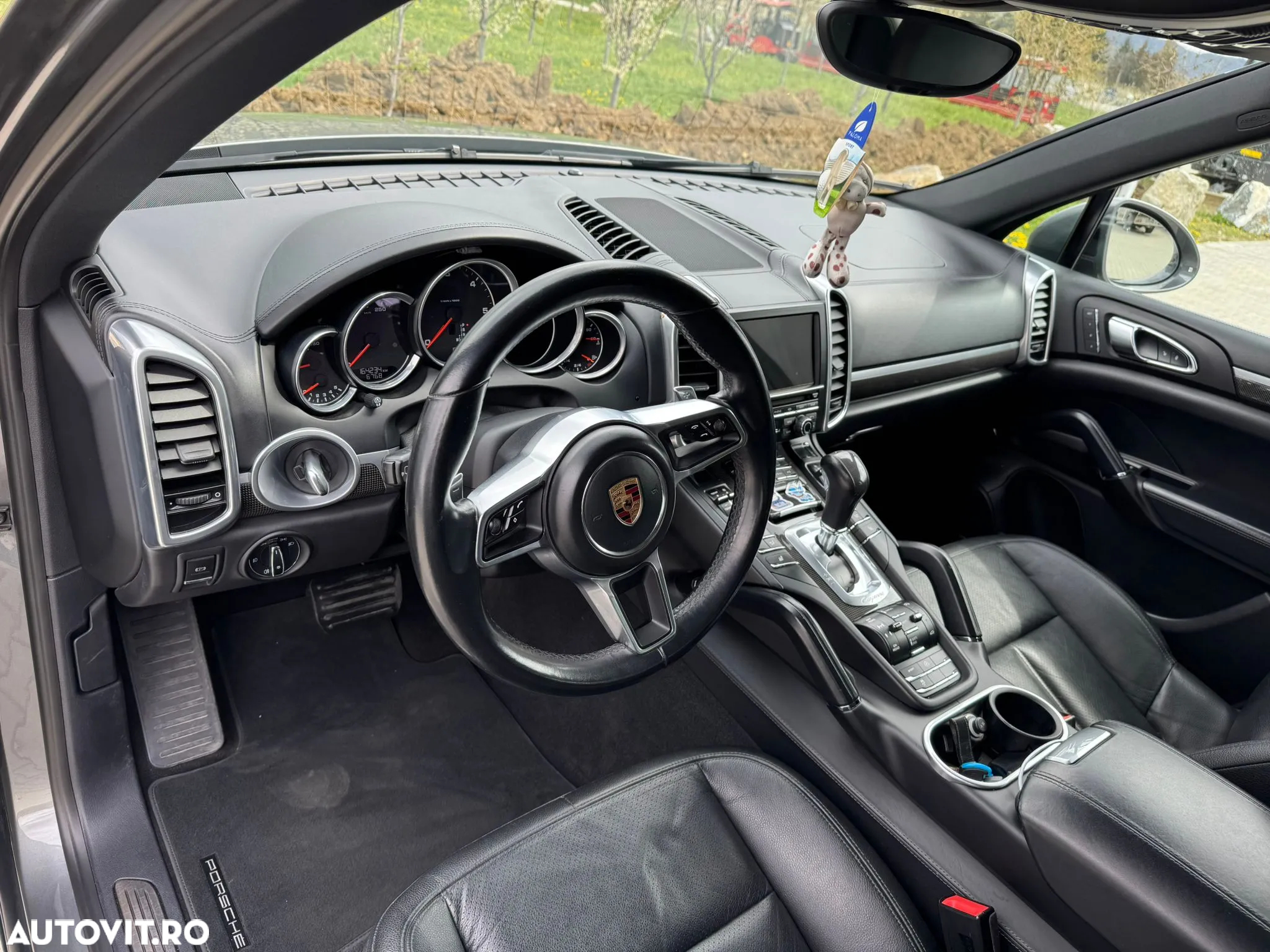 Porsche Cayenne Diesel Platinum Edition - 6