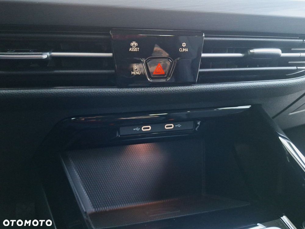 Volkswagen Golf - 15
