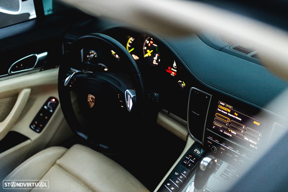 Porsche Panamera S Hybrid - 18