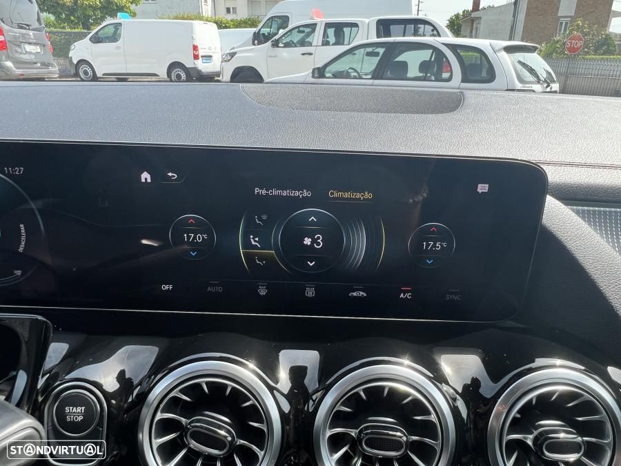 Mercedes-Benz EQA 250+ AMG Line - 38