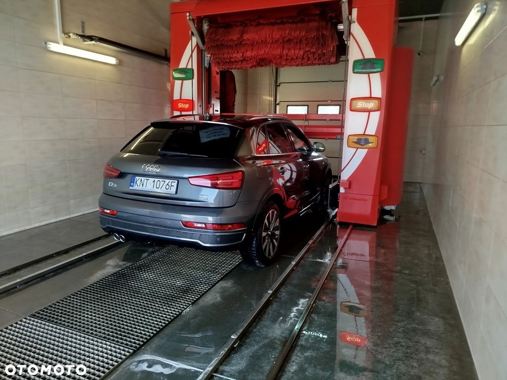 Audi Q3 2.0 TDI Quattro S tronic design - 15