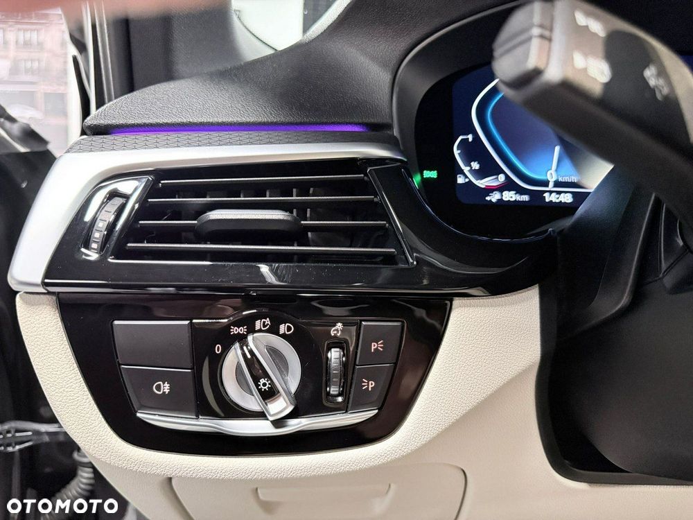 BMW Seria 5 520e M Sport sport - 37