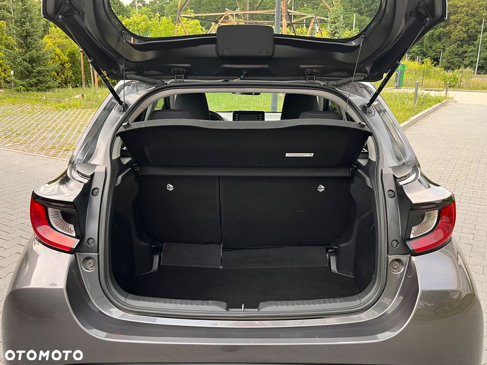 Toyota Yaris 1.5 Comfort - 17