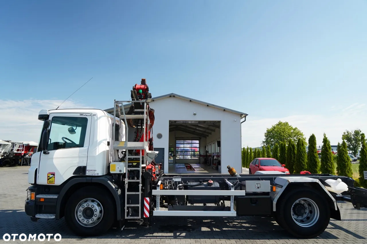 Scania P 280 / 4X2 / SIŁOWNIK DO WYWROTU /  + HDS PALFINGER C70Z73 / UDŹWIG 1 700 KG / MAX WYSÓW 7 M / STEROWANIE RADIOWE / EURO 6 - 18