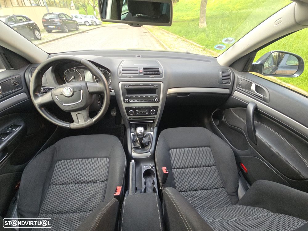 Skoda Octavia Break 1.9 TDi Sportline Pack - 11