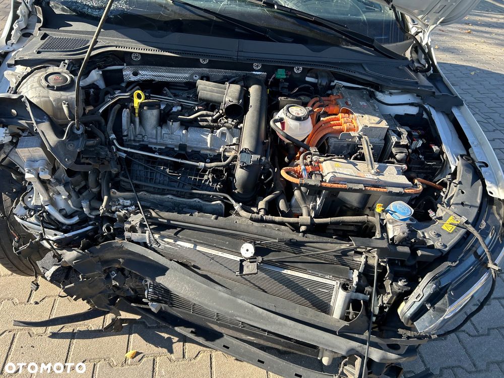 Volkswagen Golf 1.4 eHybrid OPF DSG GTE - 32