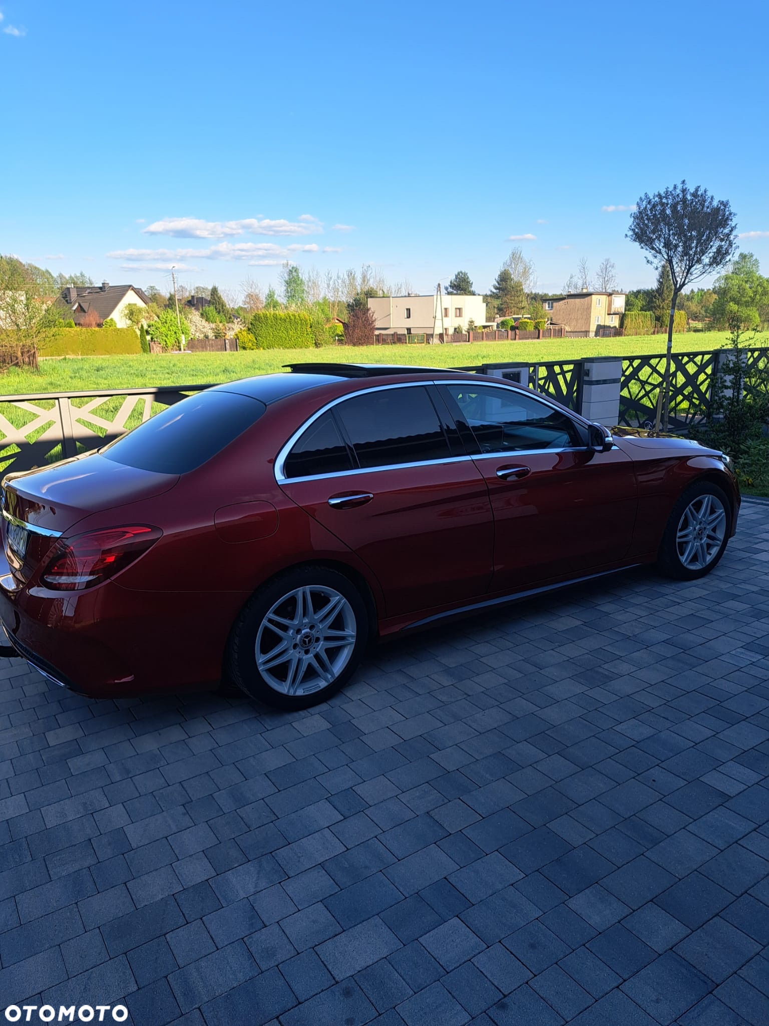 Mercedes-Benz Klasa C 200 4-Matic 7G-TRONIC - 4