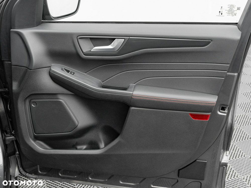 Ford Kuga 2.5 FHEV FWD ST-Line X - 31