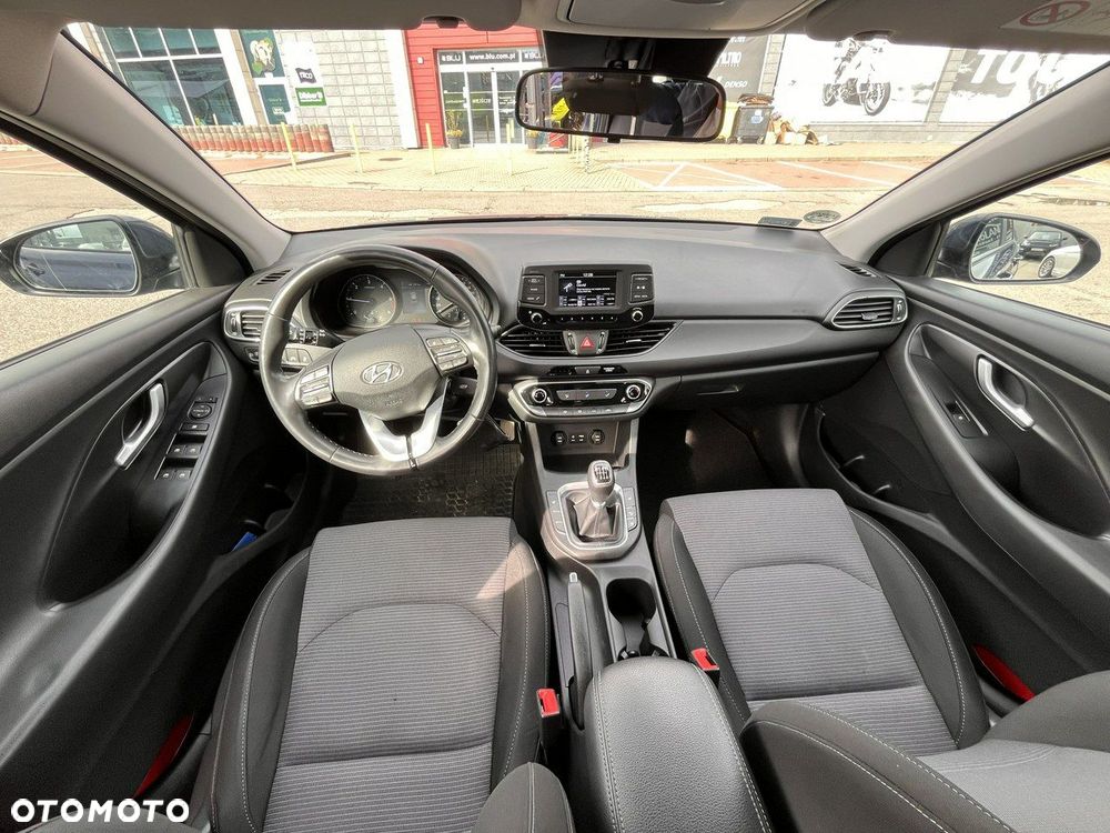 Hyundai i30 1.6 CRDi BlueDrive Go - 5
