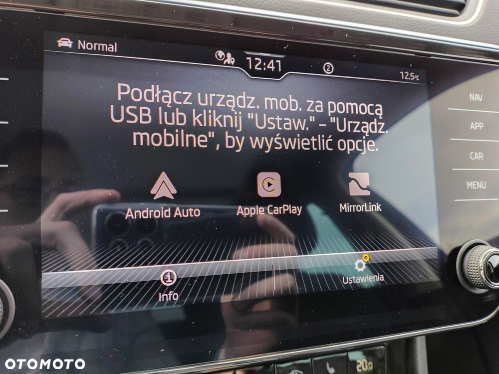 Skoda Superb 2.0 TSI L&K DSG - 33