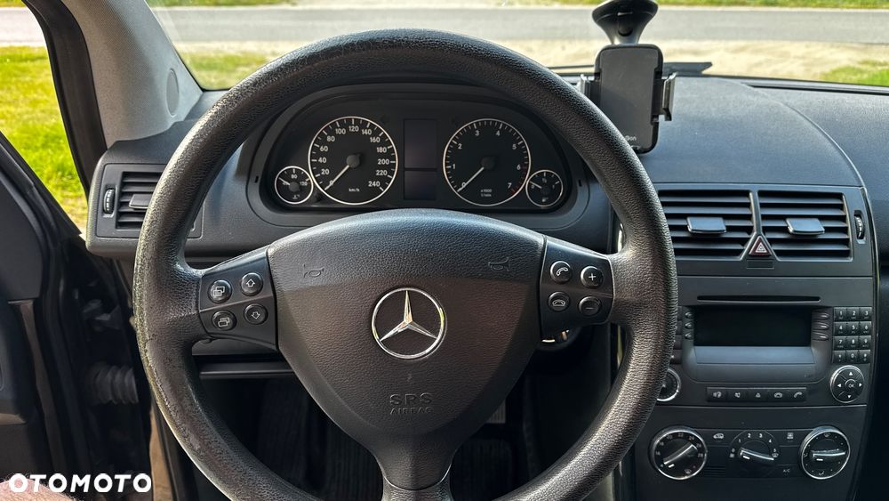 Mercedes-Benz Klasa A 170 Classic - 9