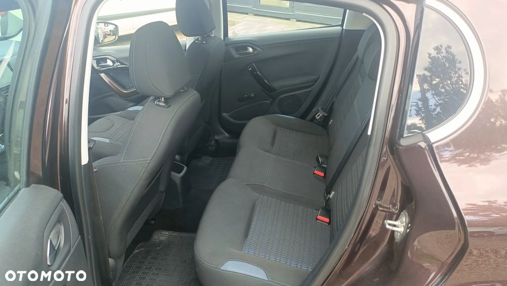 Peugeot 208 1.6 VTi Allure - 8
