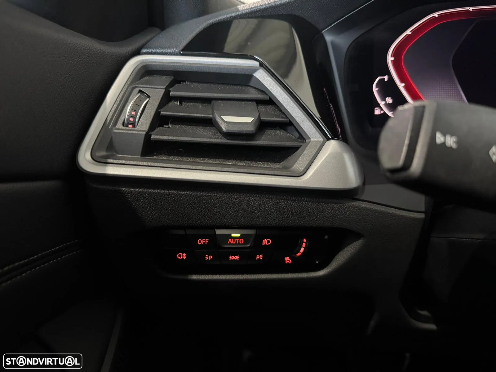 BMW 330 e Auto - 21