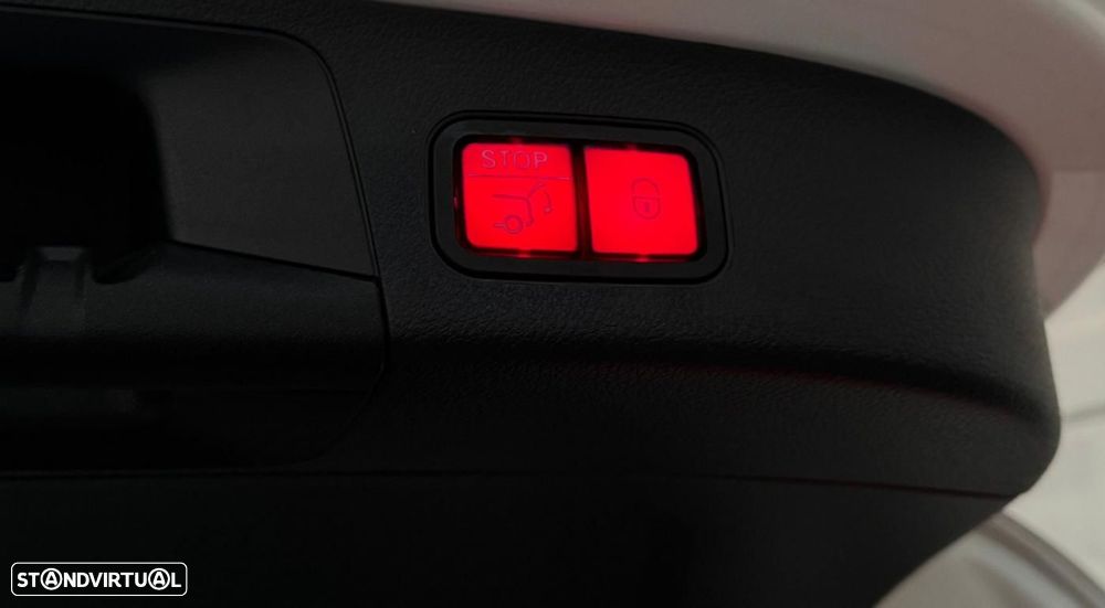 Mercedes-Benz GLA 250 e AMG Line - 53