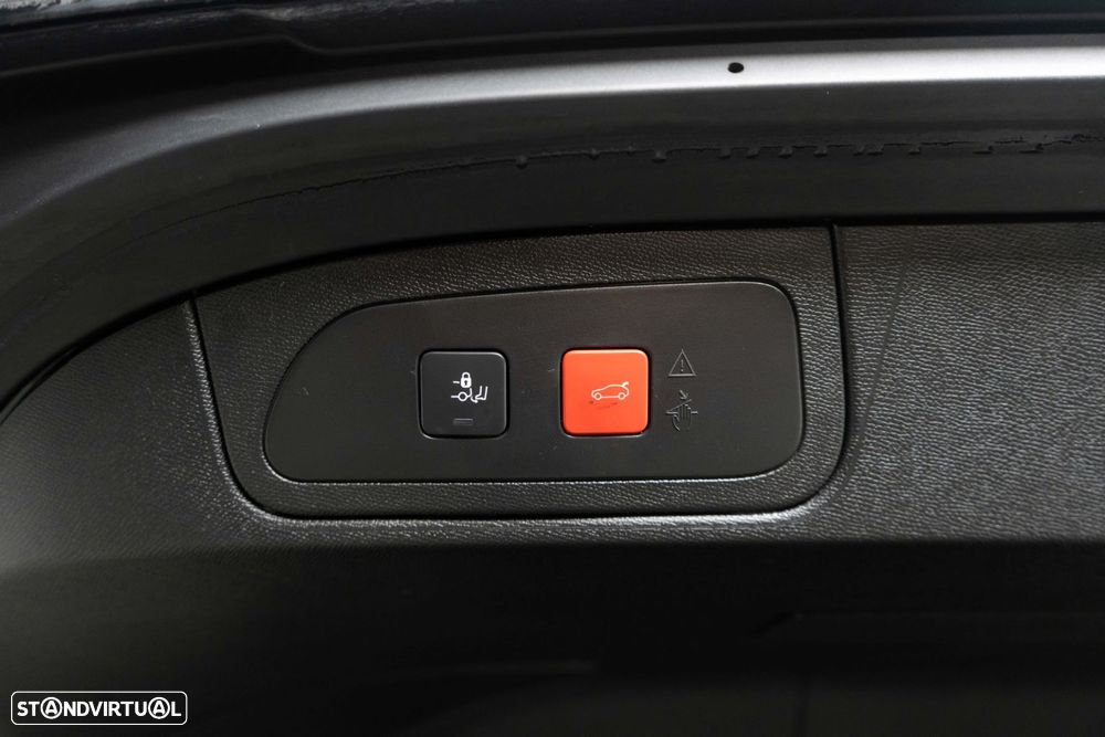 DS DS7 Crossback E-Tense Performance Line+ EAT8 - 17