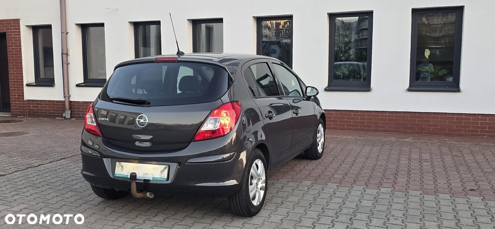 Opel Corsa - 13