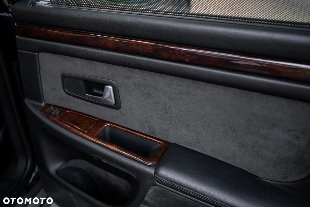 Audi A8 - 17