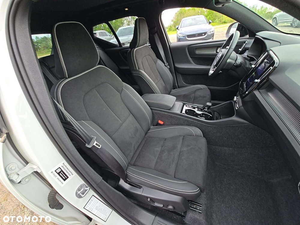 Volvo XC 40 - 7