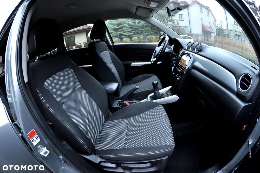Suzuki Vitara 1.6 (4x2) Comfort - 24