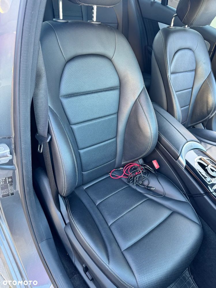 Mercedes-Benz Klasa C 200 4-Matic 7G-TRONIC - 10