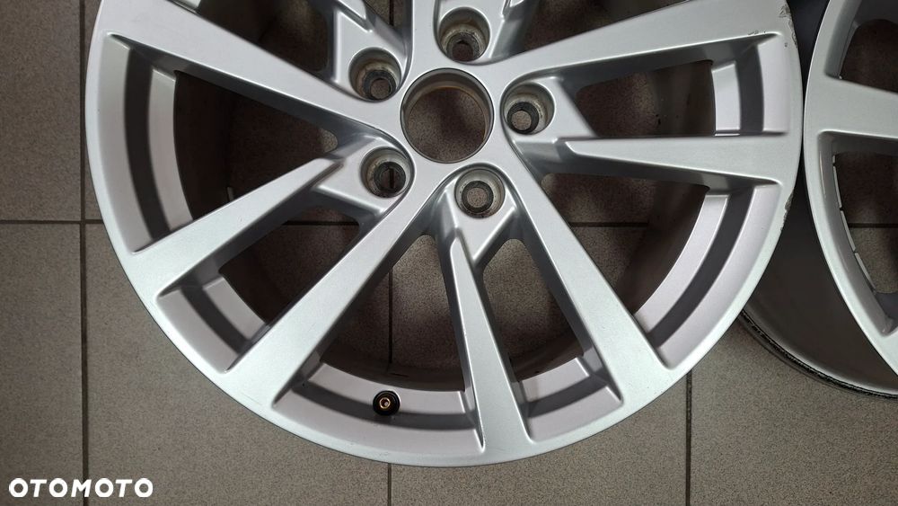 Felgi Aluminiowe 17 Audi A3 8V 5x112 ET 51 - 3