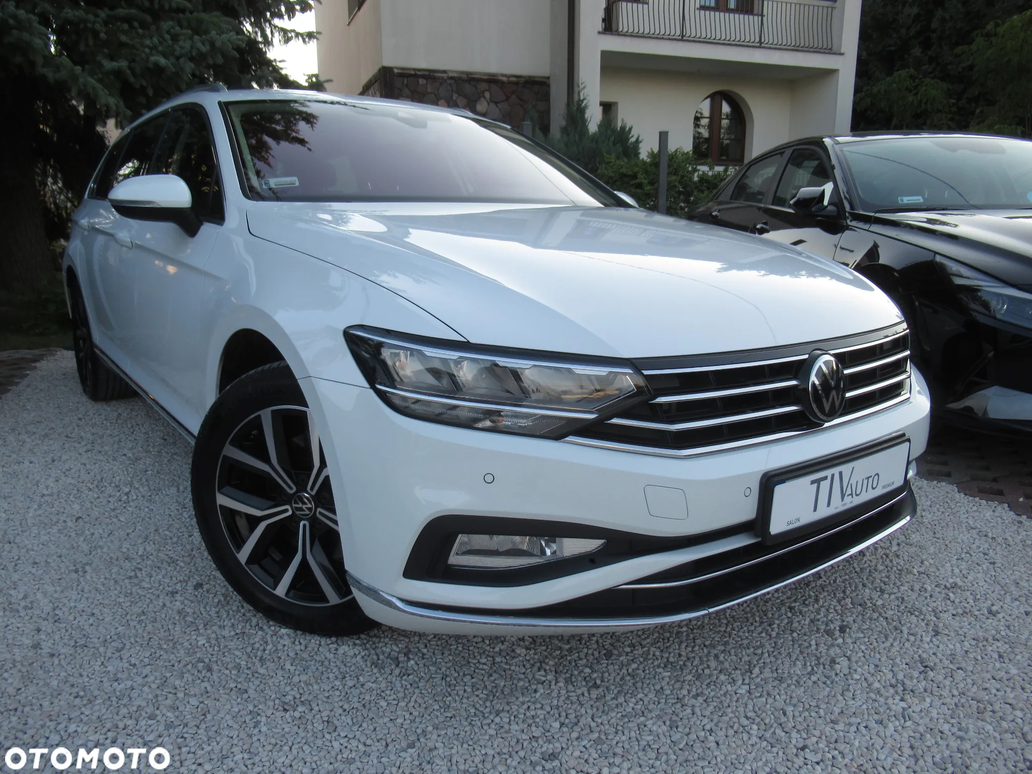 Volkswagen Passat 2.0 TDI EVO Elegance DSG - 2