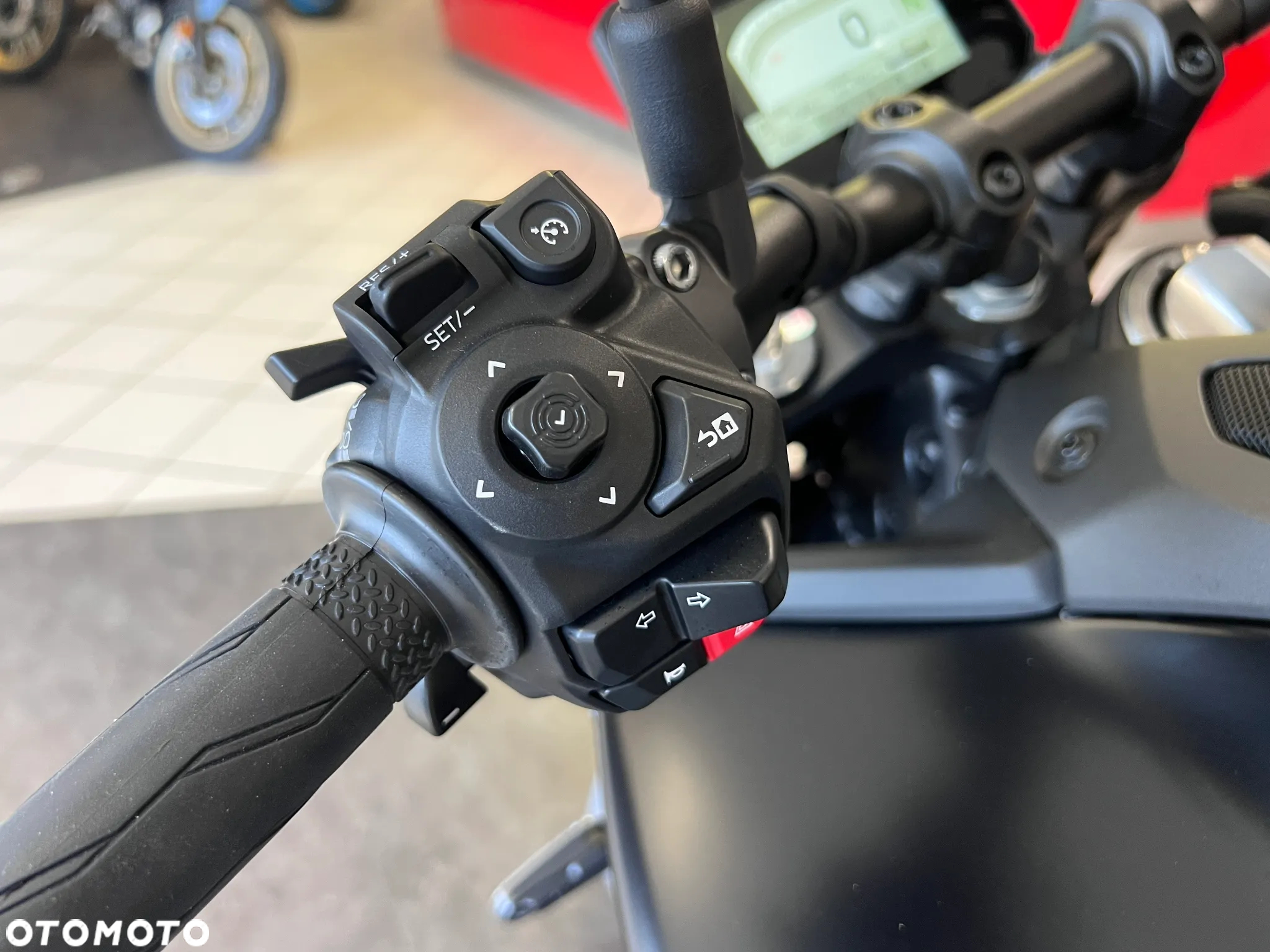 Yamaha MT - 15