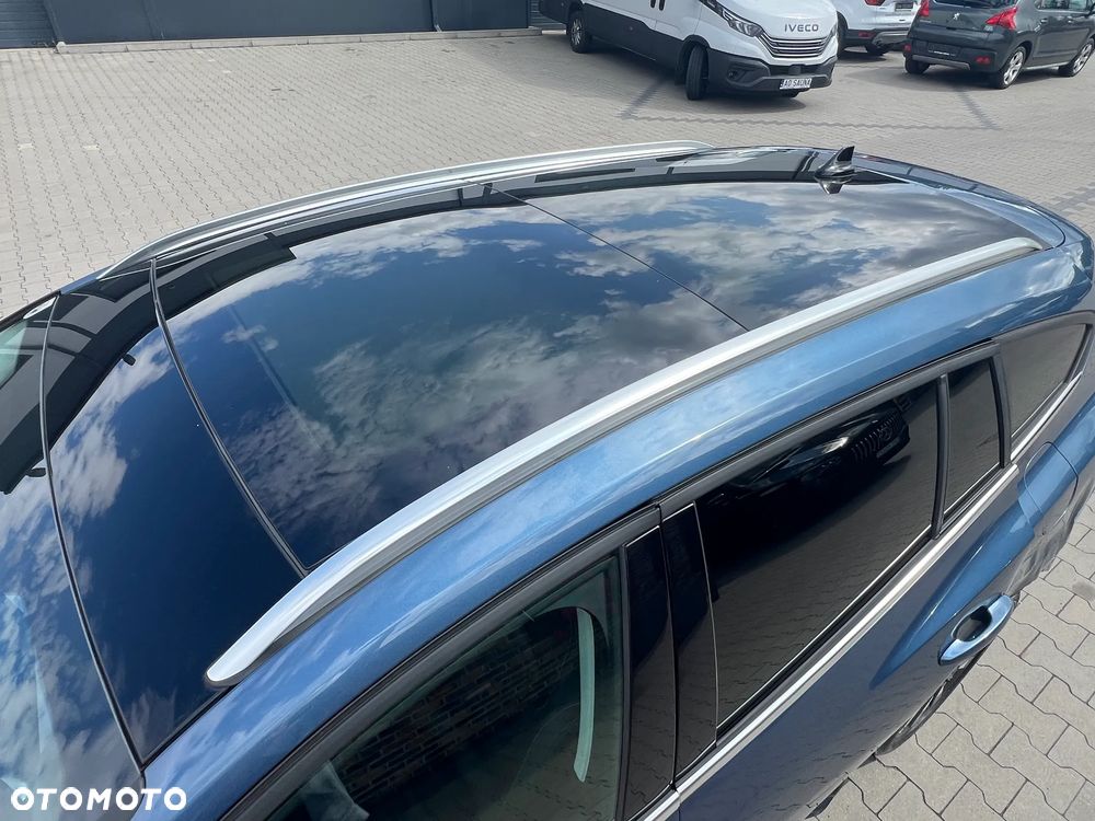 Ford Focus 1.0 EcoBoost Titanium X - 37