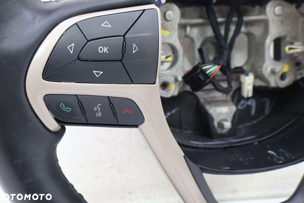 JEEP GRAND CHEROKEE WK2 KIEROWNICA WIELOFUNKCYJNA P1WE282X9AF - 2