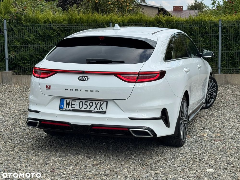 Kia ProCeed 1.4 T-GDI GT Line DCT - 4