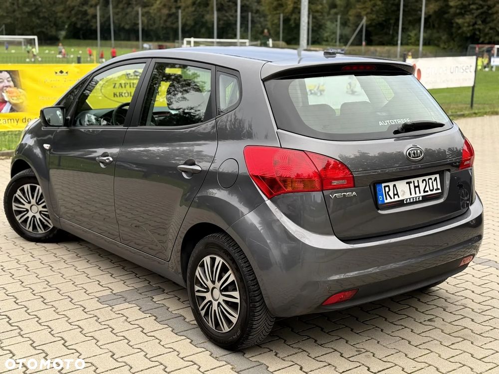 Kia Venga 1.4 CVVT Vision - 4