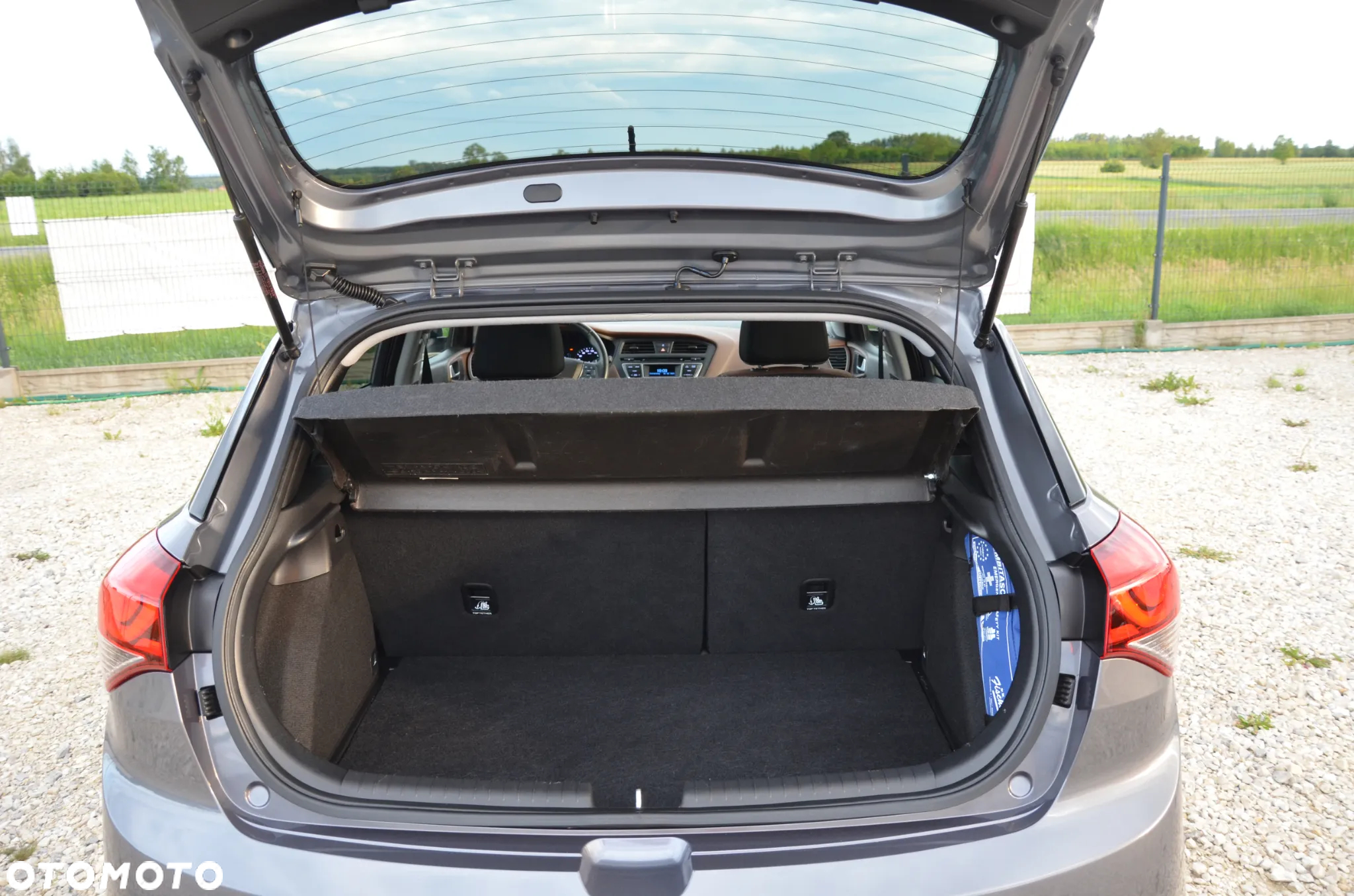 Hyundai i20 1.4 Premium - 25