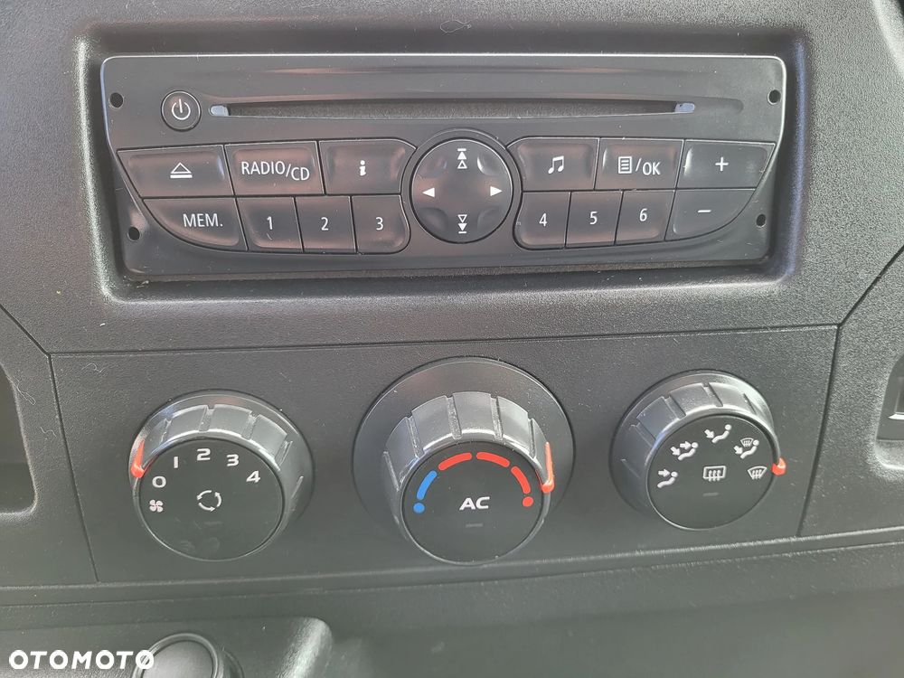 Renault Master - 16