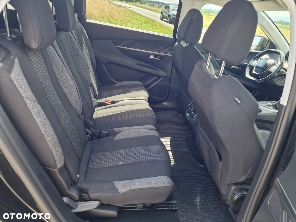 Peugeot 5008 1.5 BlueHDI Active S&S - 24