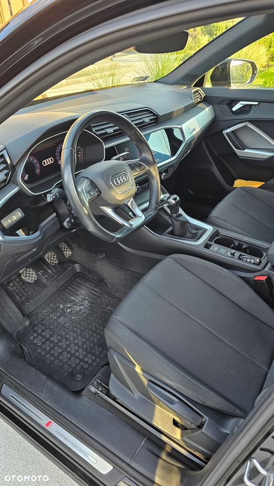Audi Q3 35 TFSI S-Line - 12