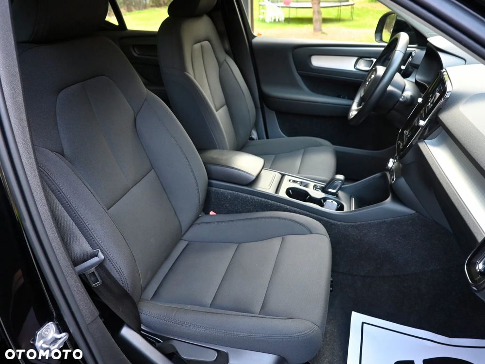 Volvo XC 40 T3 Momentum - 20