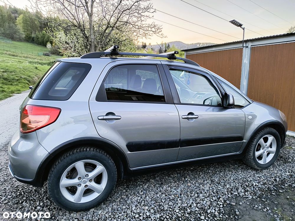 Suzuki SX4 1.6 GLX / Comfort - 1