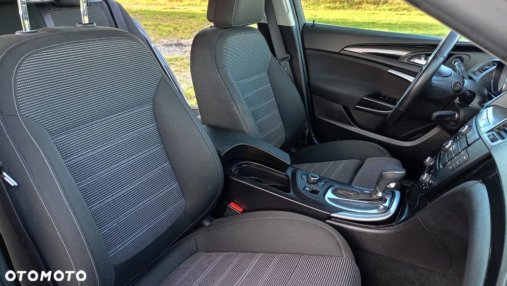 Opel Insignia 2.0 Bi Turbo CDTI 4x4 Country Tourer - 10