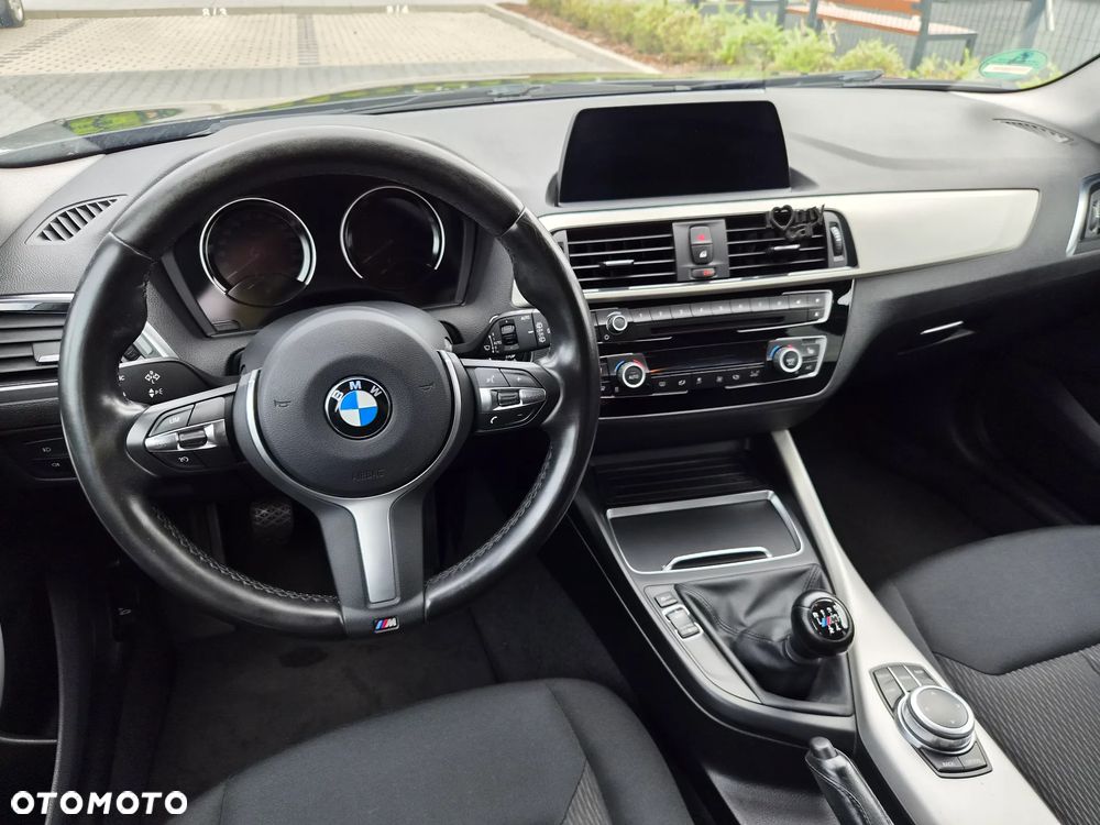 BMW Seria 1 118i Advantage - 19