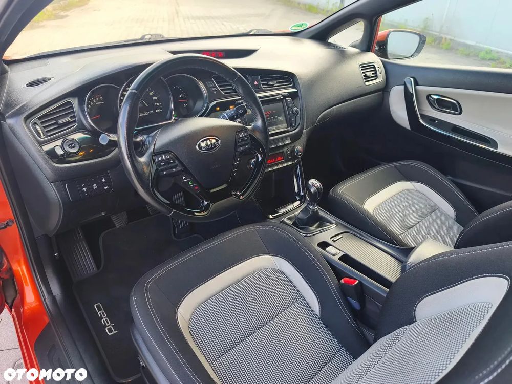 Kia ProCeed 1.6 GDI XL - 4