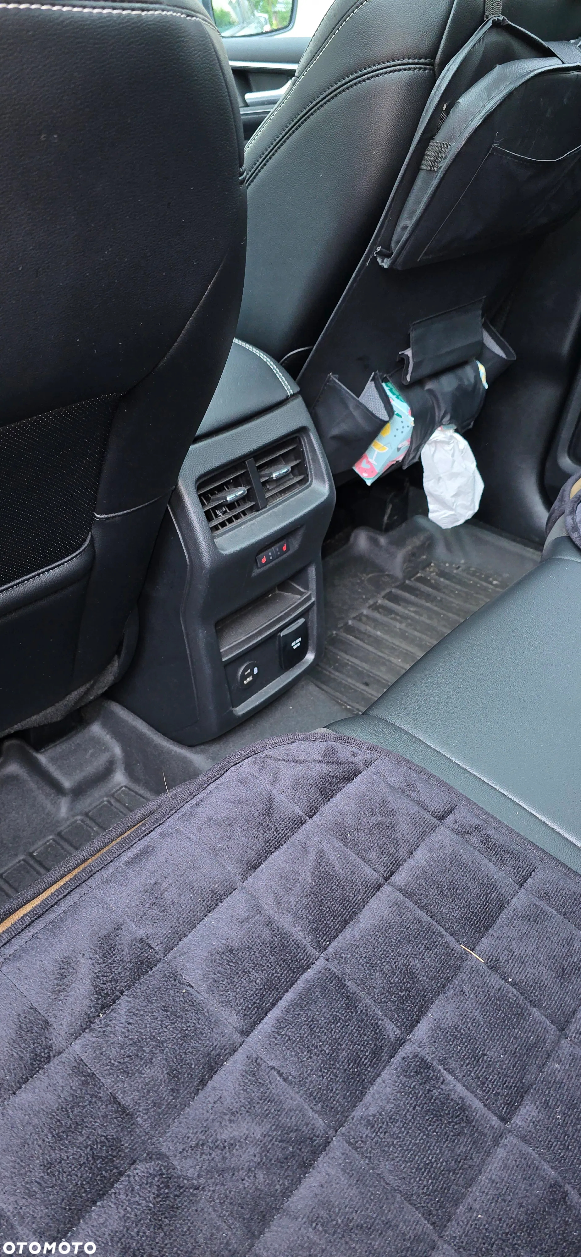 Ford Edge - 5