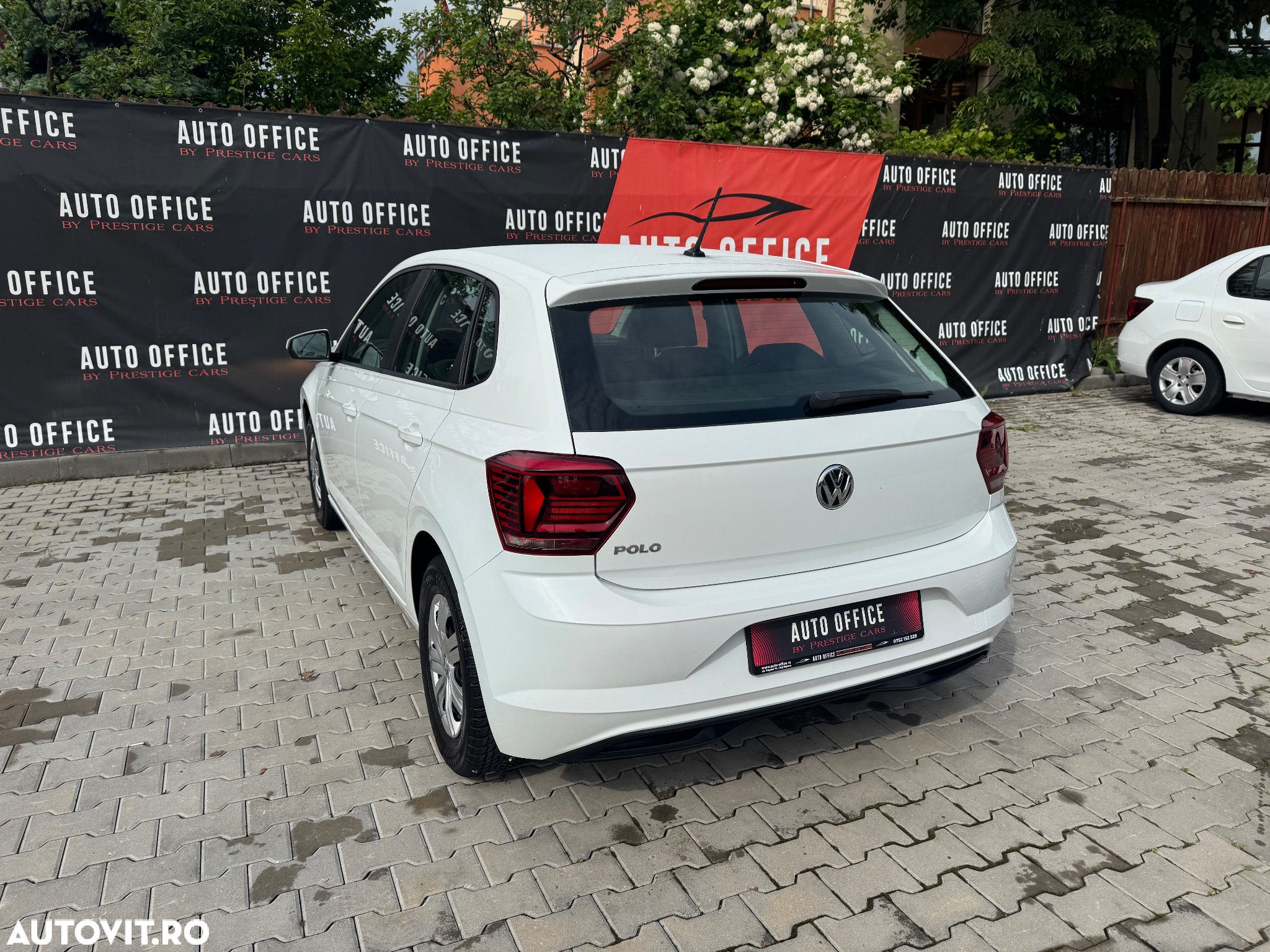 Volkswagen Polo 1.0 Trendline - 13